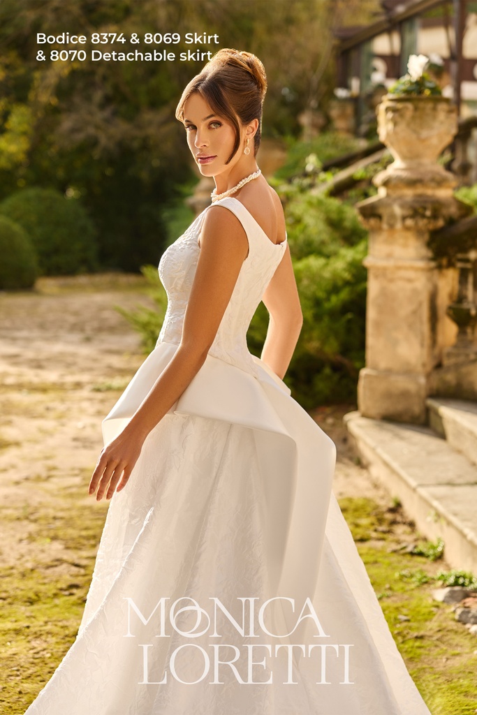8374 bodice