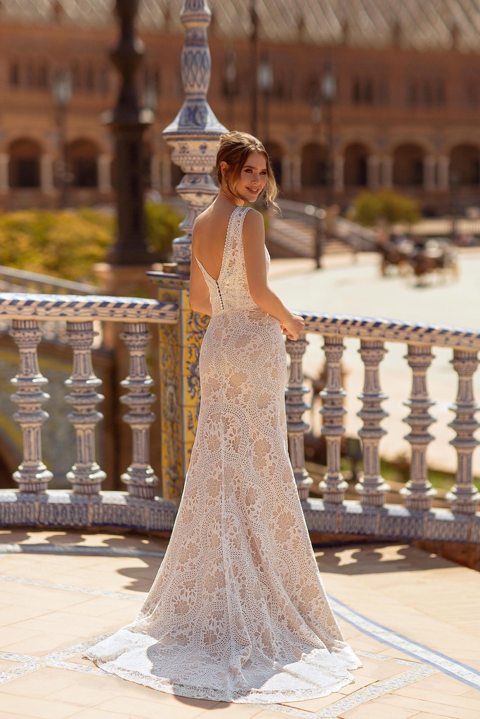 8030  lace 5999 skirt