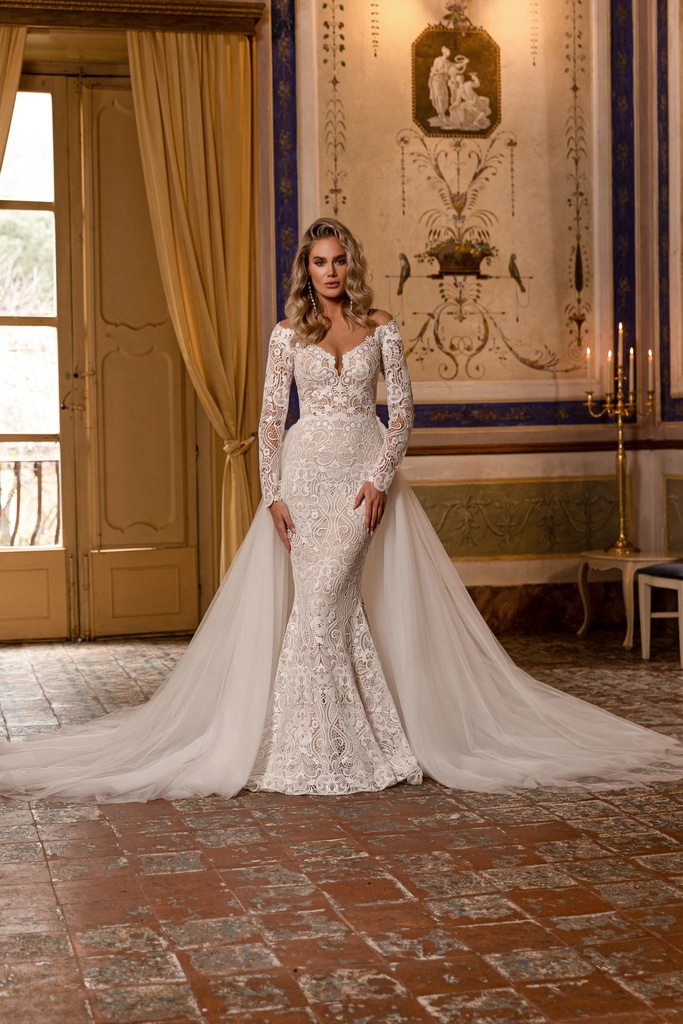 8047 Detachable tulle skirt