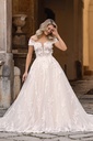 8052 Lace skirt